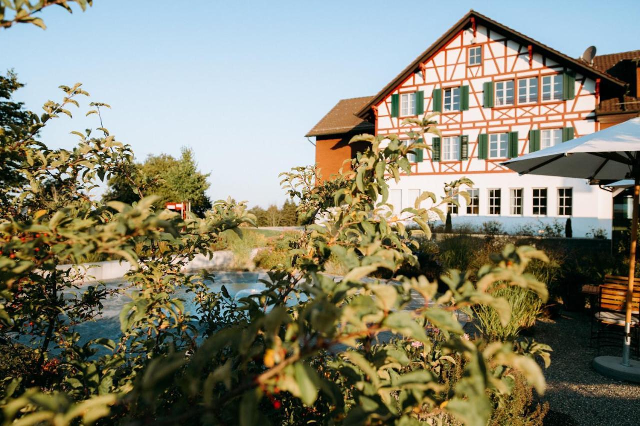 Sunnebad * Sternenberg